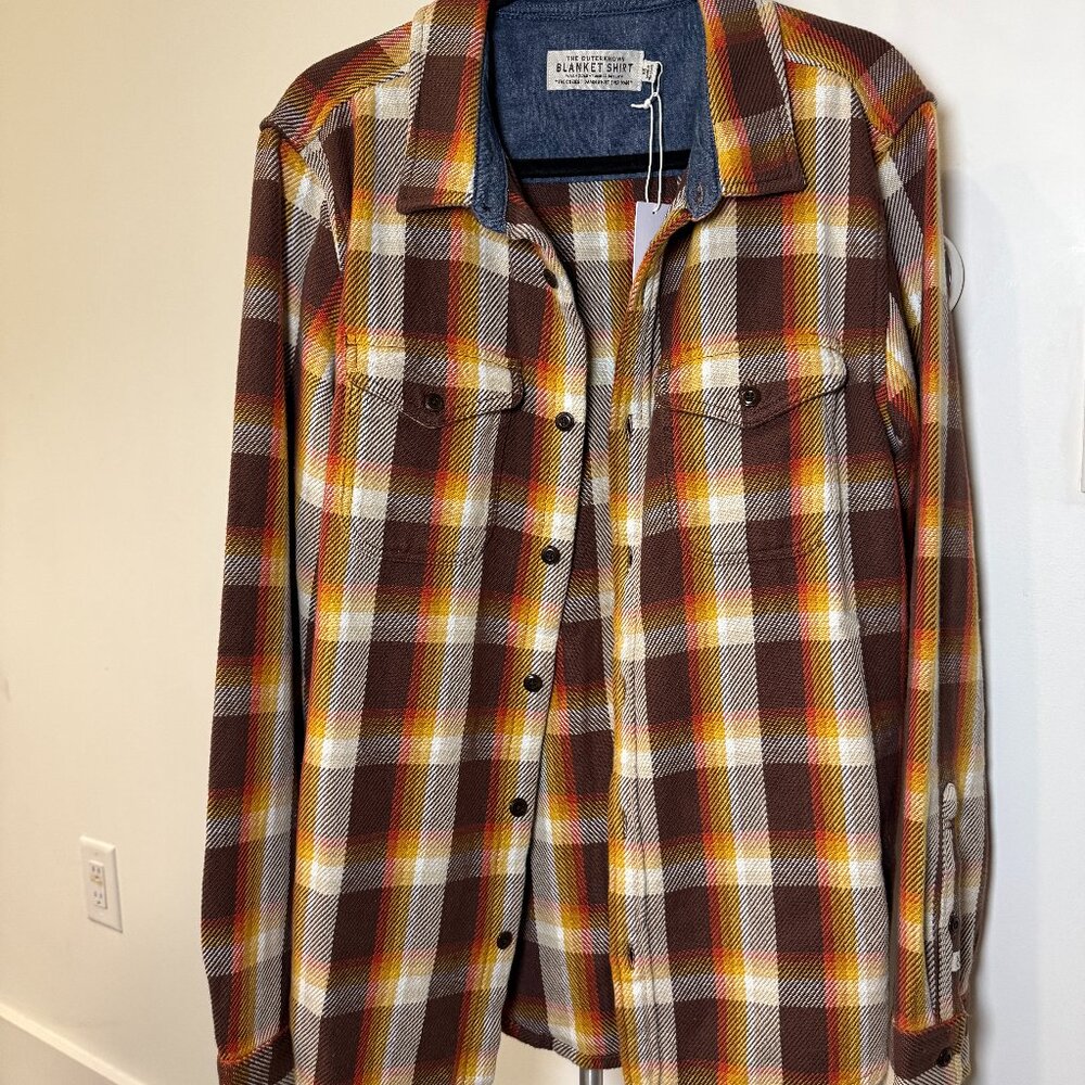 NWT Outerknown Blanket Shirt – SOLD-OUT Color! –Dark Roast Nostalgic Plaid M MED